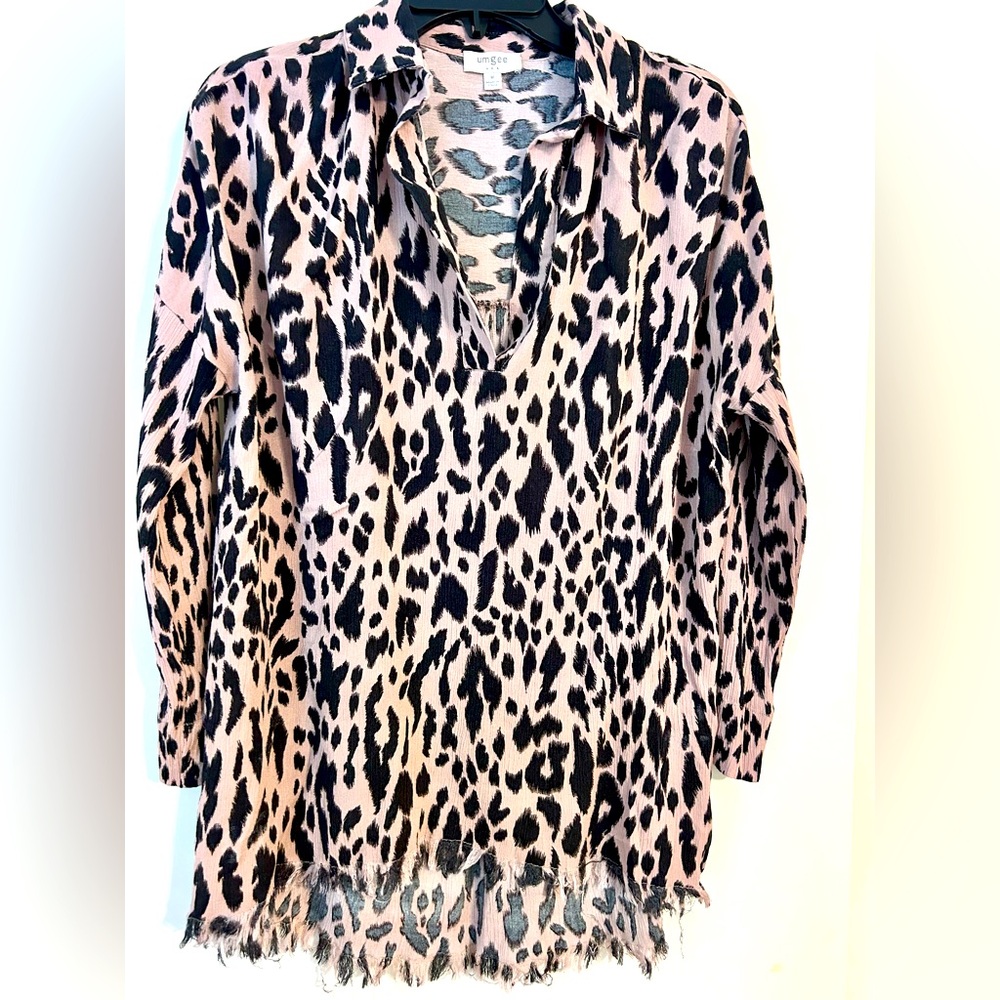 Umgee Light Pink & Black Leopard Top